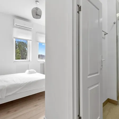 Apartment Little & Chic Studio Close To The Victoriei Square *